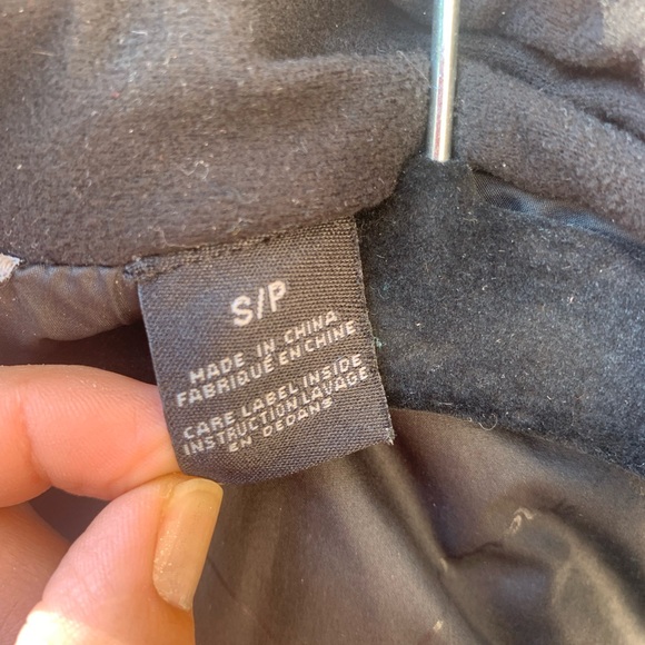 Marmot fuchsia quilted vest size S/P - Picture 9 of 15